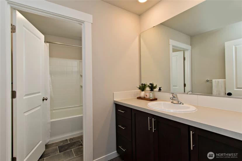Property photo for 28252 33rd Place S, Auburn photo 28
