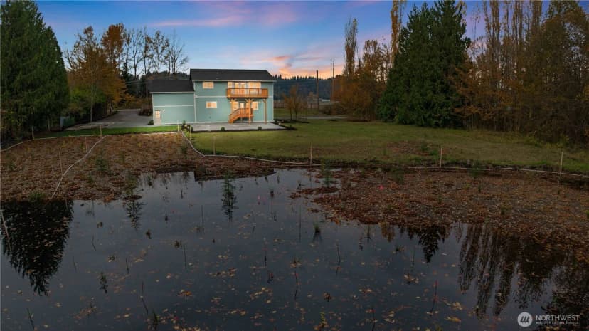 Property photo for 907 Orting Kapowsin Highway E, Orting photo 34