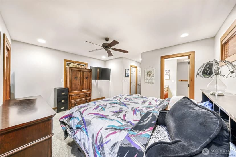 Property photo for 1660 Eastwood Way, Lynden photo 18