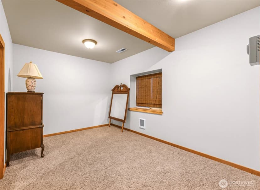 Property photo for 1660 Eastwood Way, Lynden photo 27
