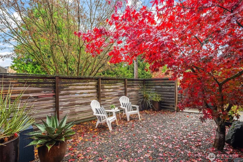 Property photo for 5935 Fauntleroy Way Sw #a, Seattle photo 16
