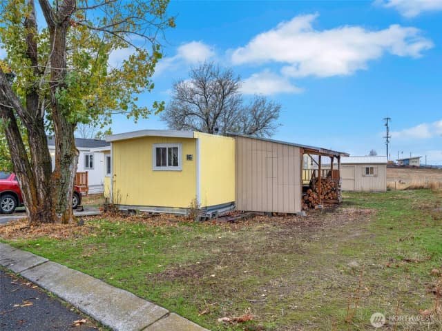 Property photo for 1500 S Columbus Avenue #16, Goldendale photo 2