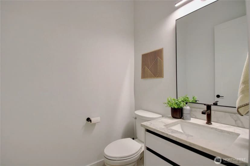 Property photo for 3 Cayuse Court, Bellingham photo 25