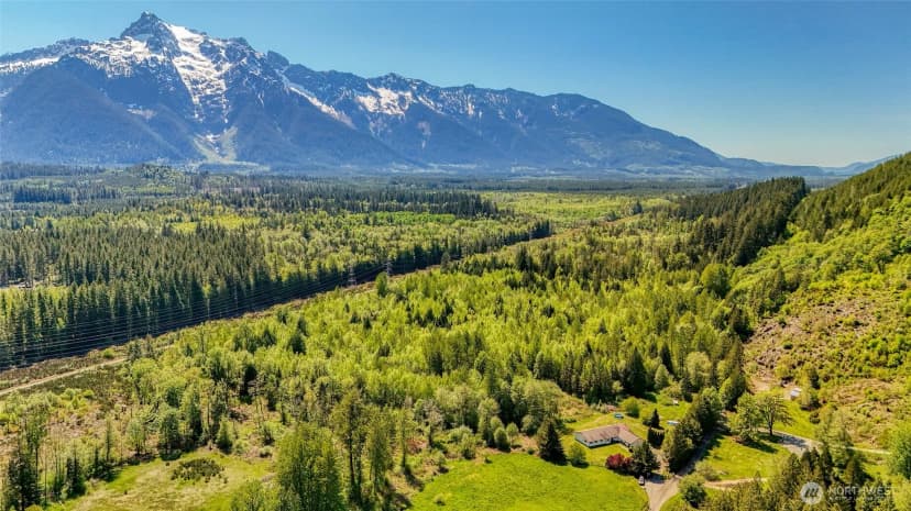 Property photo for 462 Xx Giles Drive, Darrington photo 6