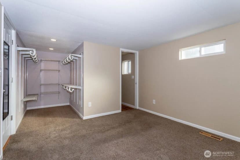 Property photo for 33721 53rd Avenue S, Auburn photo 14