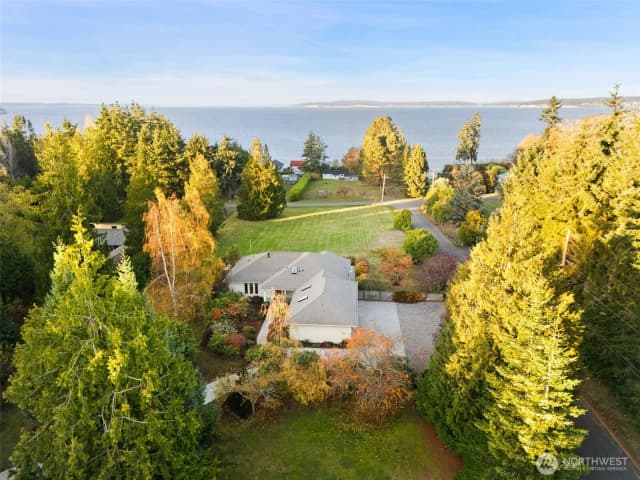 Property photo for 39221 Prospect Street Ne, Hansville photo 2
