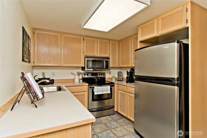 Property photo for 22909 59th Avenue W, Mountlake Terrace photo 8