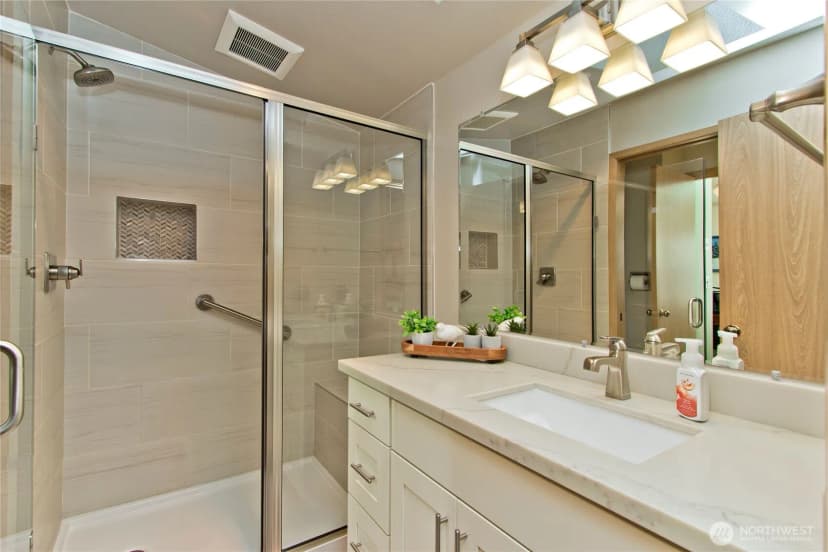 Property photo for 22909 59th Avenue W, Mountlake Terrace photo 14