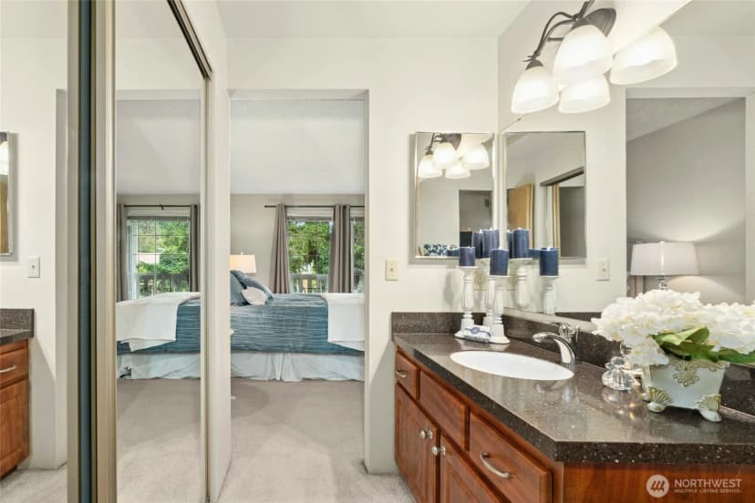 Property photo for 12371 Se 41st Lane, Bellevue photo 12