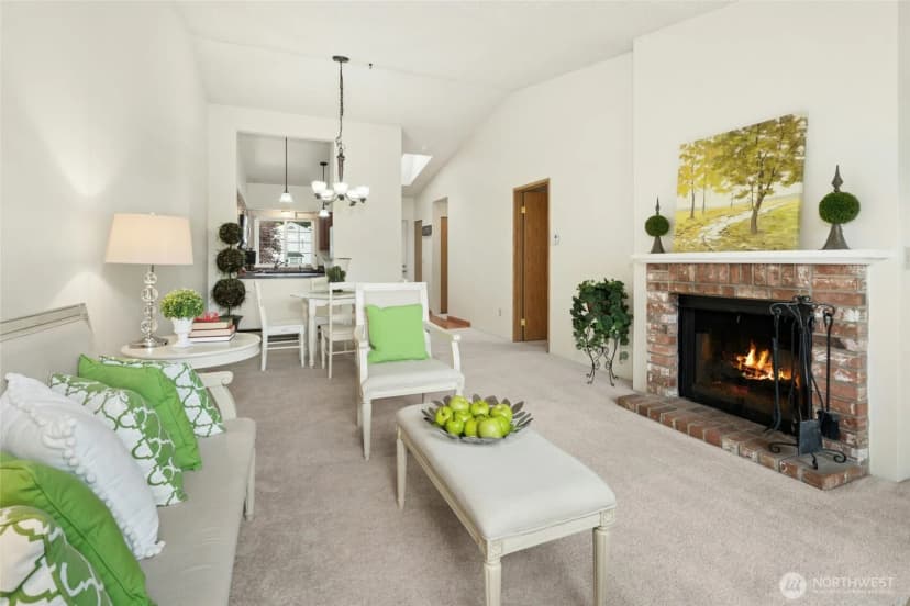 Property photo for 12371 Se 41st Lane, Bellevue photo 4