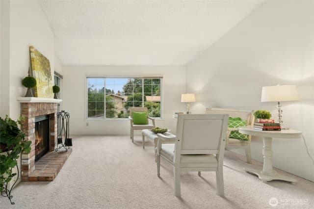 Property photo for 12371 Se 41st Lane, Bellevue photo 3