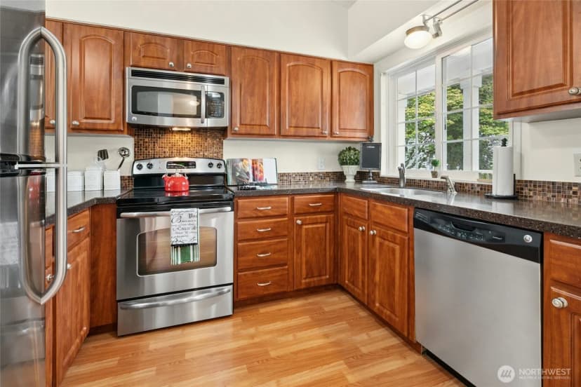 Property photo for 12371 Se 41st Lane, Bellevue photo 6