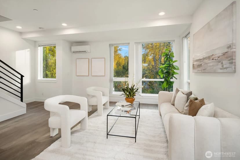 Property photo for 7721 Ne 175th Street #104, Kenmore photo 9
