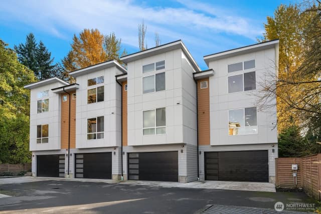 Property photo for 7721 Ne 175th Street #104, Kenmore