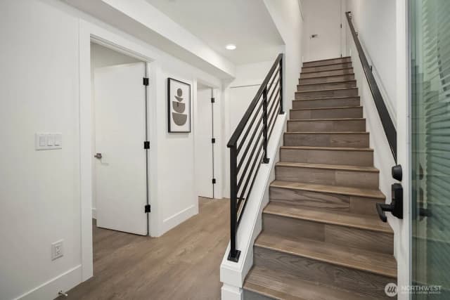 Property photo for 7721 Ne 175th Street #104, Kenmore photo 3