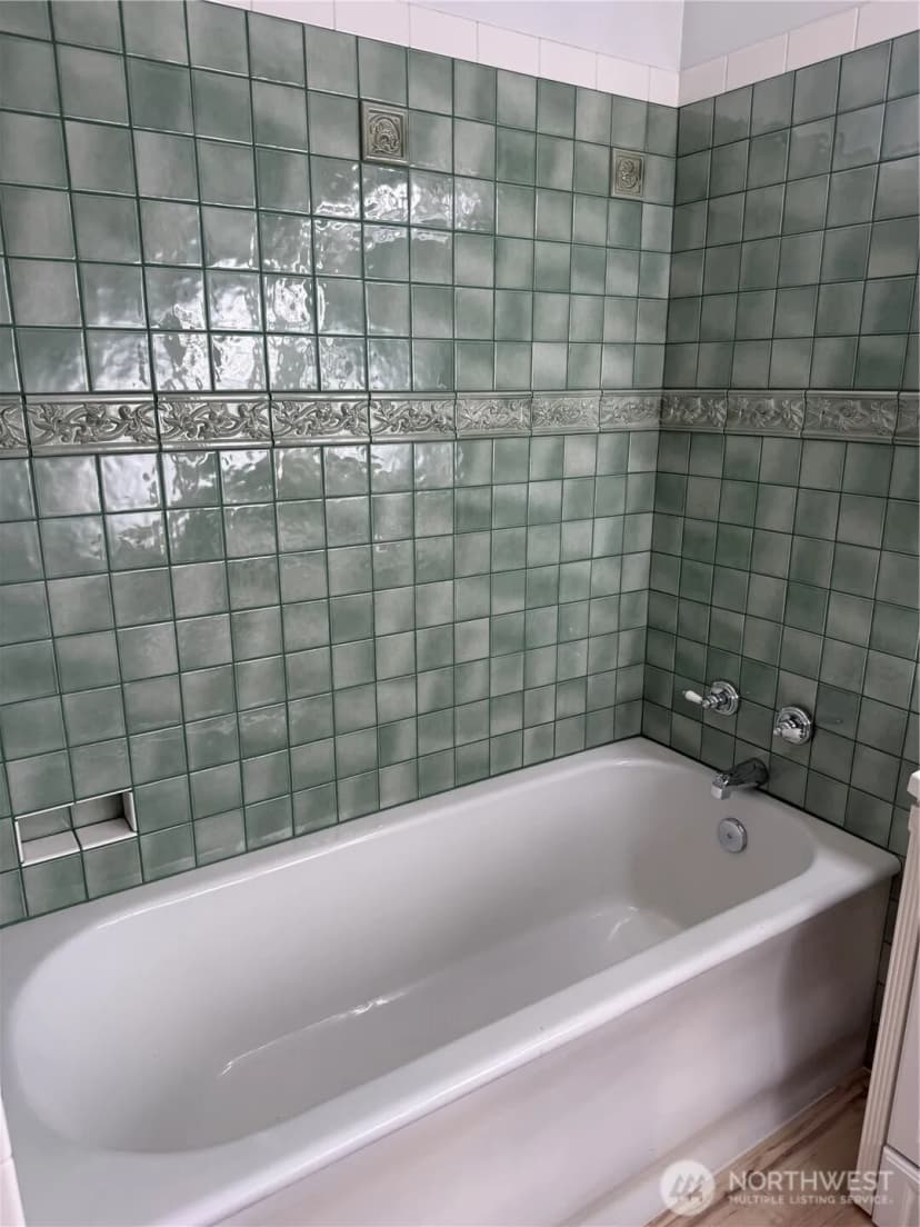 Property photo for 2205 31st Avenue S, Seattle photo 16