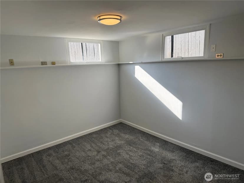 Property photo for 2205 31st Avenue S, Seattle photo 22