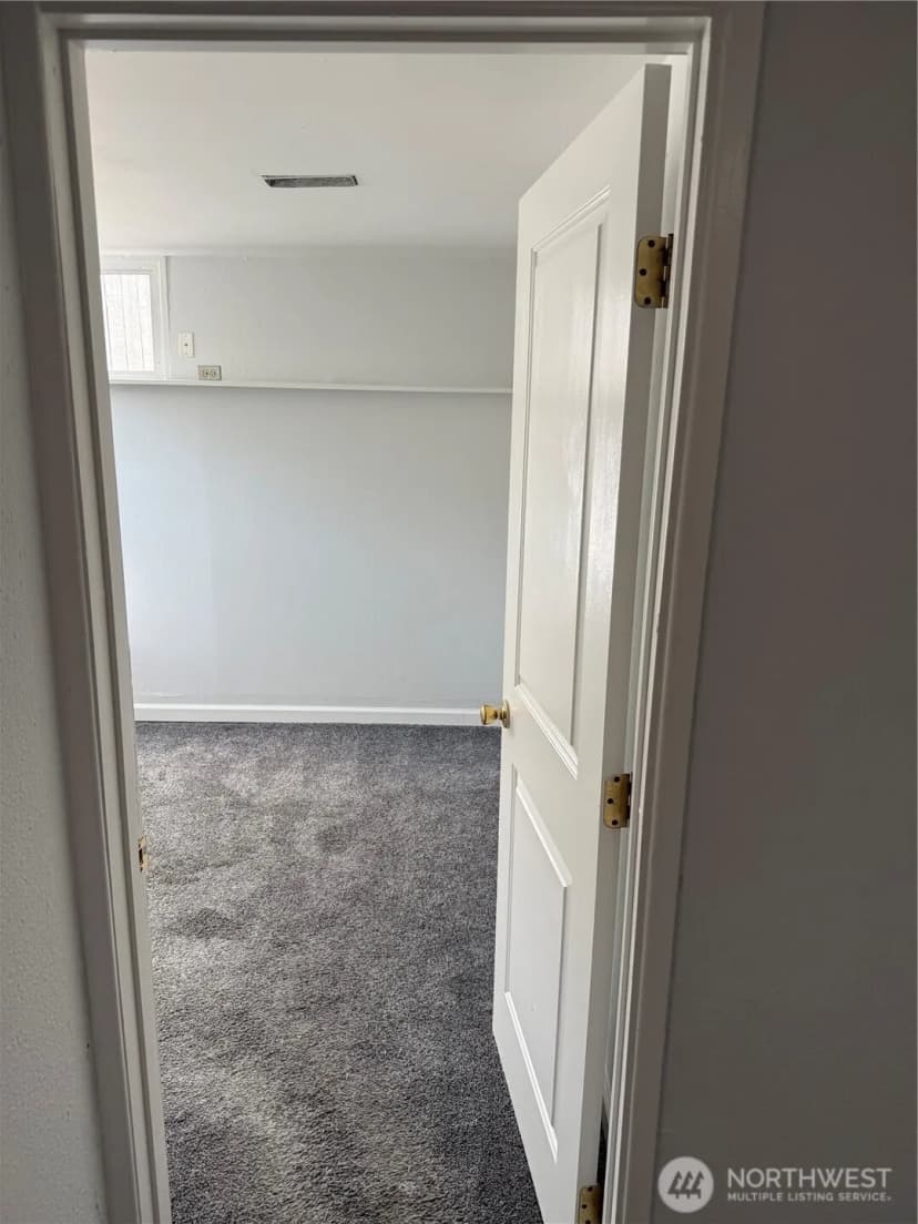 Property photo for 2205 31st Avenue S, Seattle photo 25