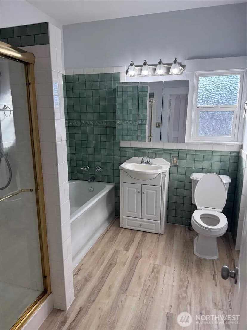 Property photo for 2205 31st Avenue S, Seattle photo 15
