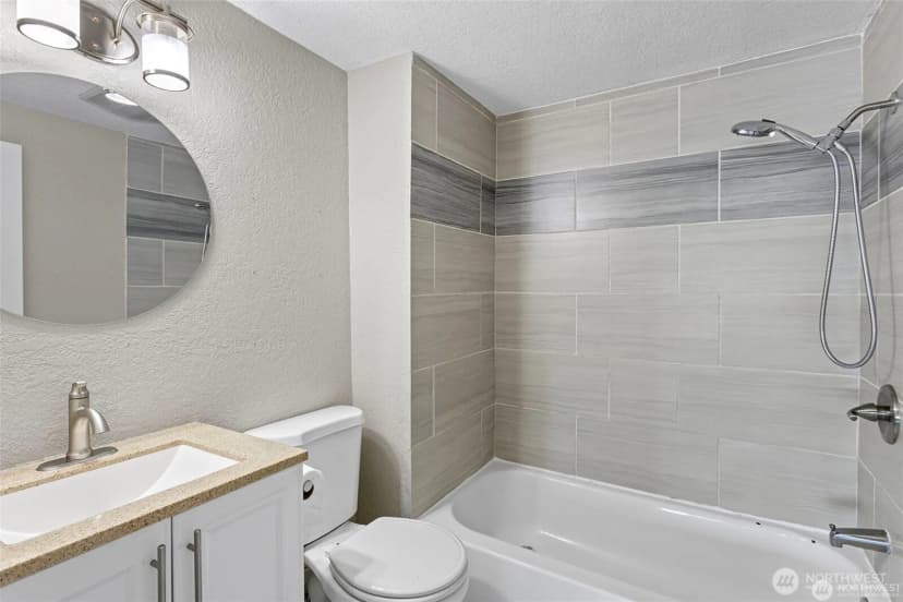 Property photo for 7804 S 128th, Seattle photo 9