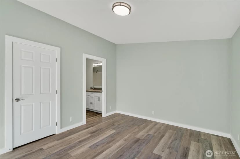 Property photo for 137 Collar Avenue, Morton photo 15