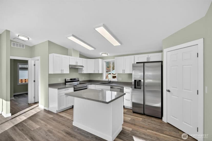 Property photo for 137 Collar Avenue, Morton photo 10