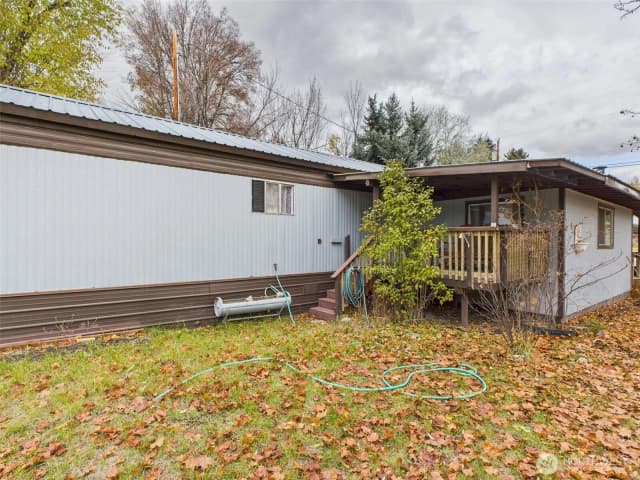 Property photo for 927 Hesse Boulevard, Republic photo 4