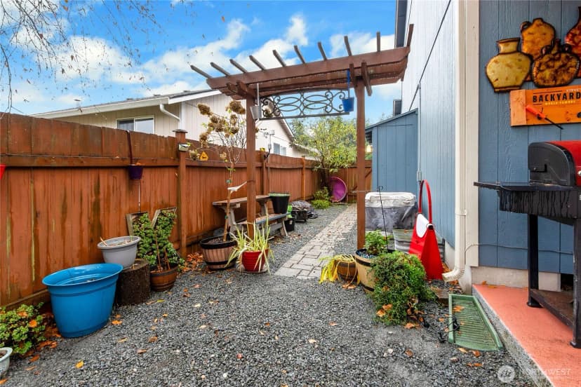Property photo for 15616 40th Avenue E, Tacoma photo 25