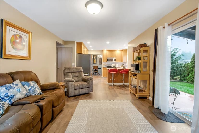 Property photo for 15616 40th Avenue E, Tacoma photo 15