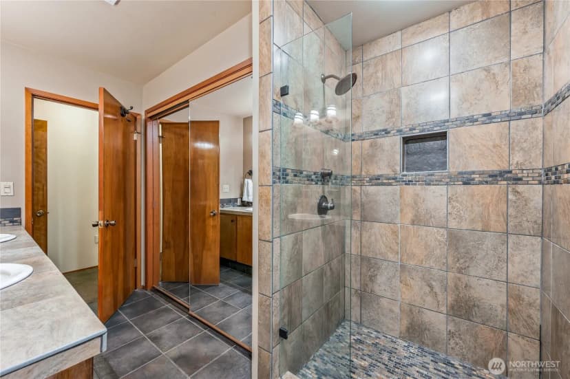 Property photo for 8200 E Leavenworth Road, Leavenworth photo 20