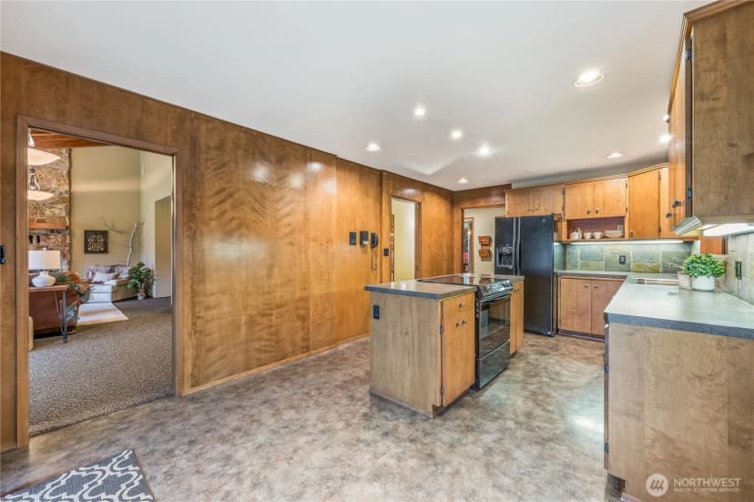 Property photo for 8200 E Leavenworth Road, Leavenworth photo 17