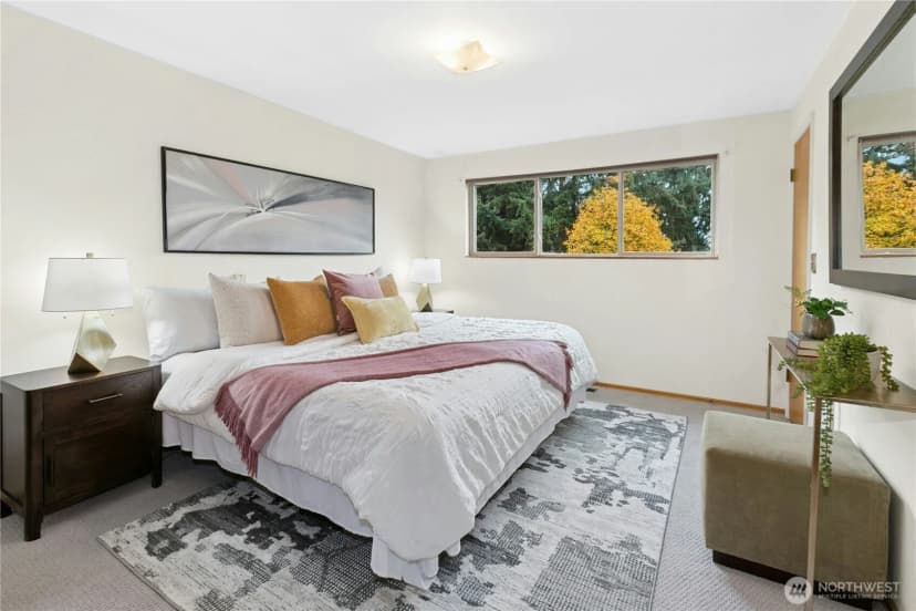 Property photo for 16730 32nd Place Ne, Lake Forest Park photo 18