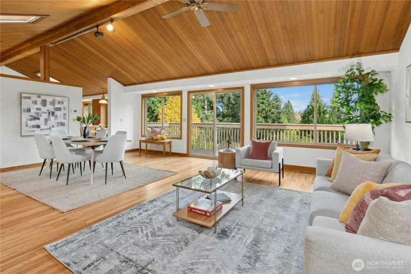 Property photo for 16730 32nd Place Ne, Lake Forest Park photo 8