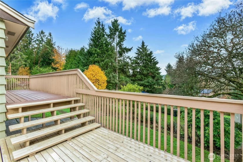 Property photo for 16730 32nd Place Ne, Lake Forest Park photo 34