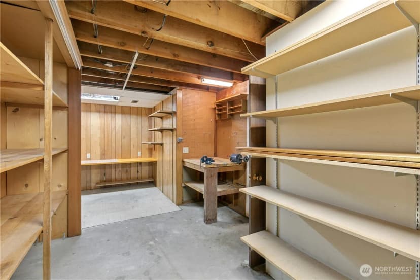 Property photo for 16730 32nd Place Ne, Lake Forest Park photo 31