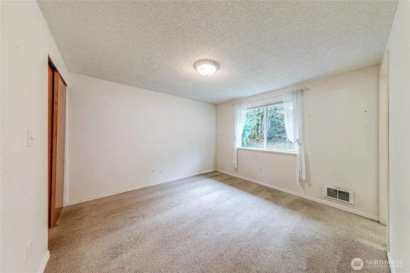 Property photo for 51644 Highway 112, Port Angeles photo 21