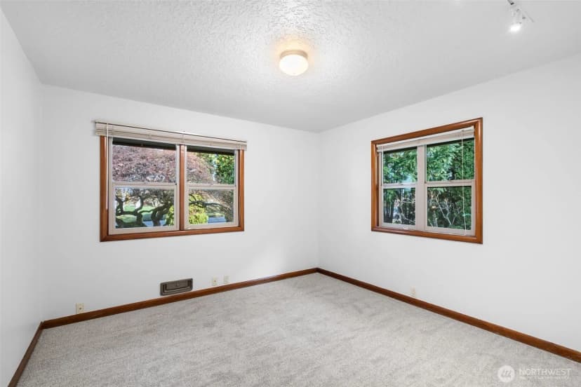 Property photo for 27810 Ne 10th Avenue, Ridgefield photo 12