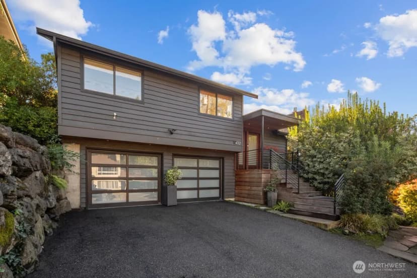 Property photo for 4321 Sw Trenton Street, Seattle