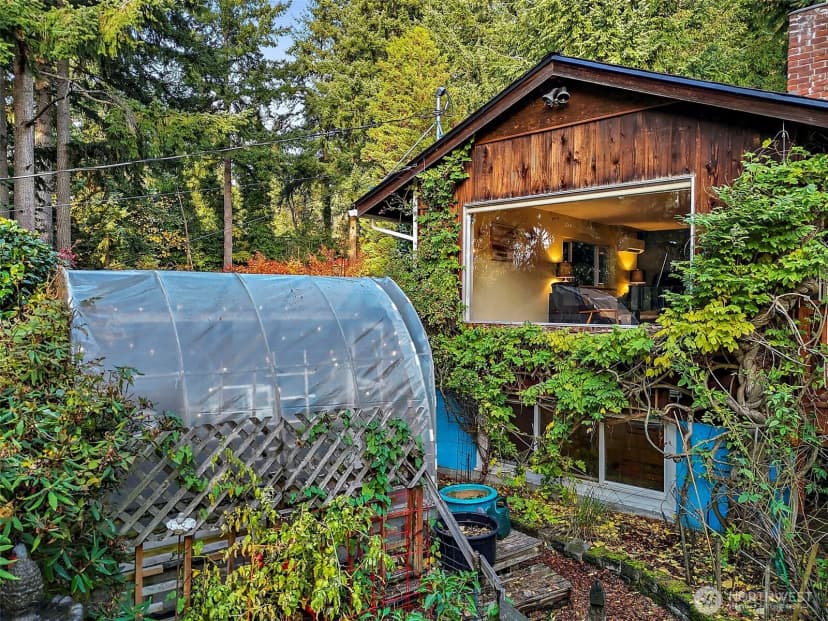 Property photo for 15226 26th Avenue Sw, Burien photo 32
