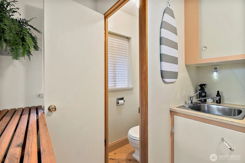 Property photo for 15226 26th Avenue Sw, Burien photo 11