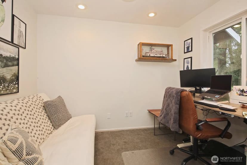 Property photo for 2575 Hillis Drive, Langley photo 25
