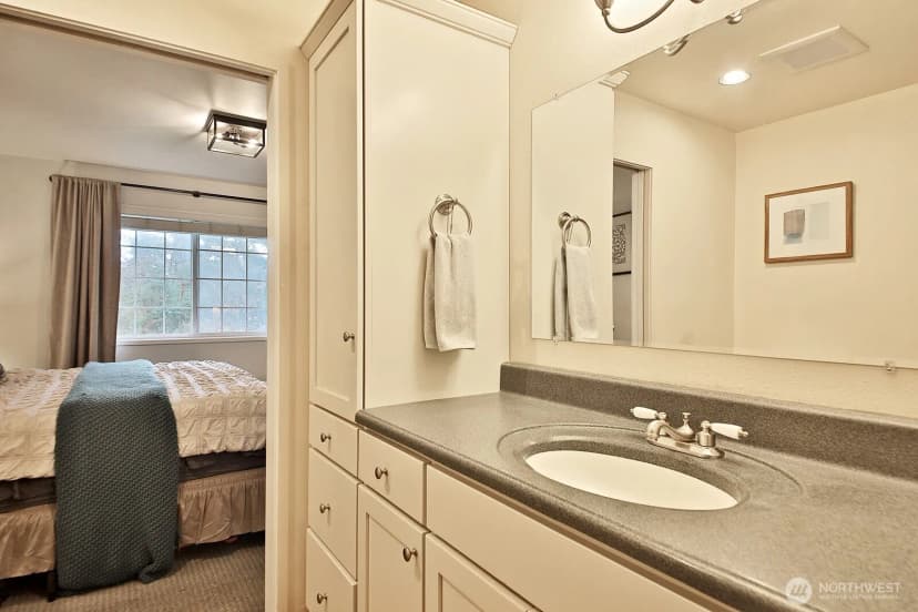 Property photo for 2575 Hillis Drive, Langley photo 22