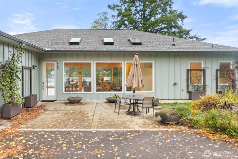Property photo for 323 Se Stotsbery Rd, Shelton photo 2