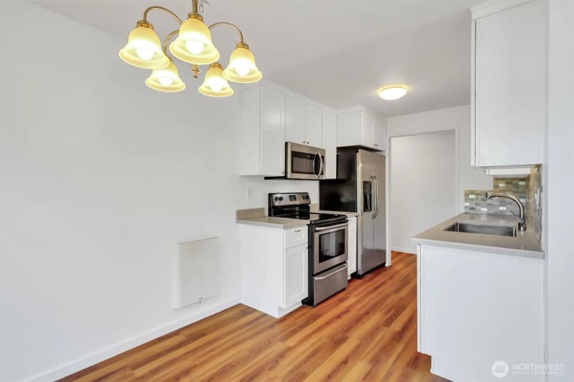 Property photo for 19414 Aurora Avenue N #107, Shoreline photo 23