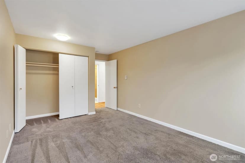 Property photo for 19414 Aurora Avenue N #107, Shoreline photo 24