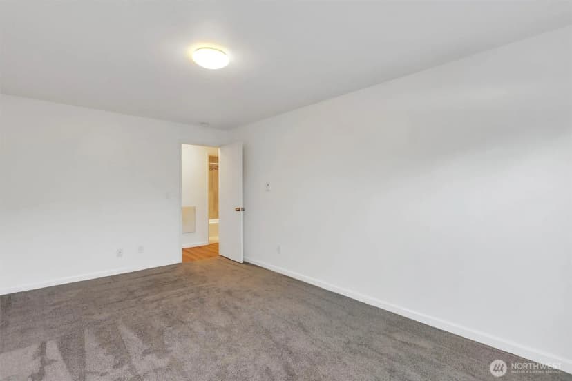 Property photo for 19414 Aurora Avenue N #107, Shoreline photo 29