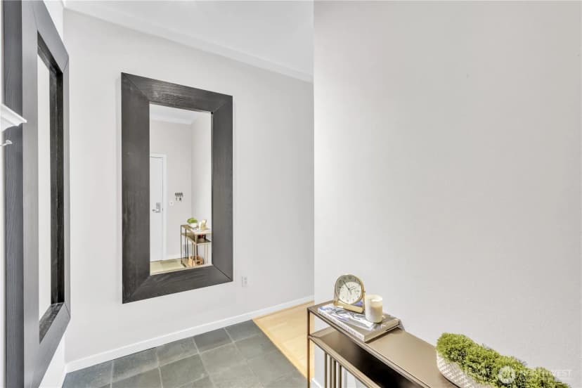 Property photo for 303 E Pike Street #603, Seattle photo 4
