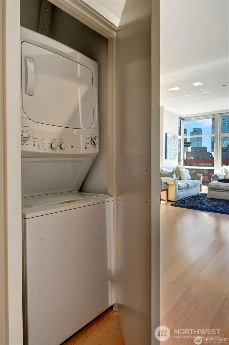 Property photo for 303 E Pike Street #603, Seattle photo 23
