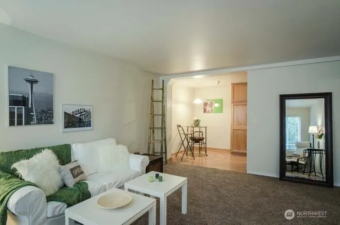Property photo for 919 2nd Avenue W #204, Seattle photo 5