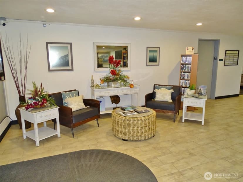 Property photo for 643 Ocean Shores Boulevard Nw #303, Ocean Shores photo 31
